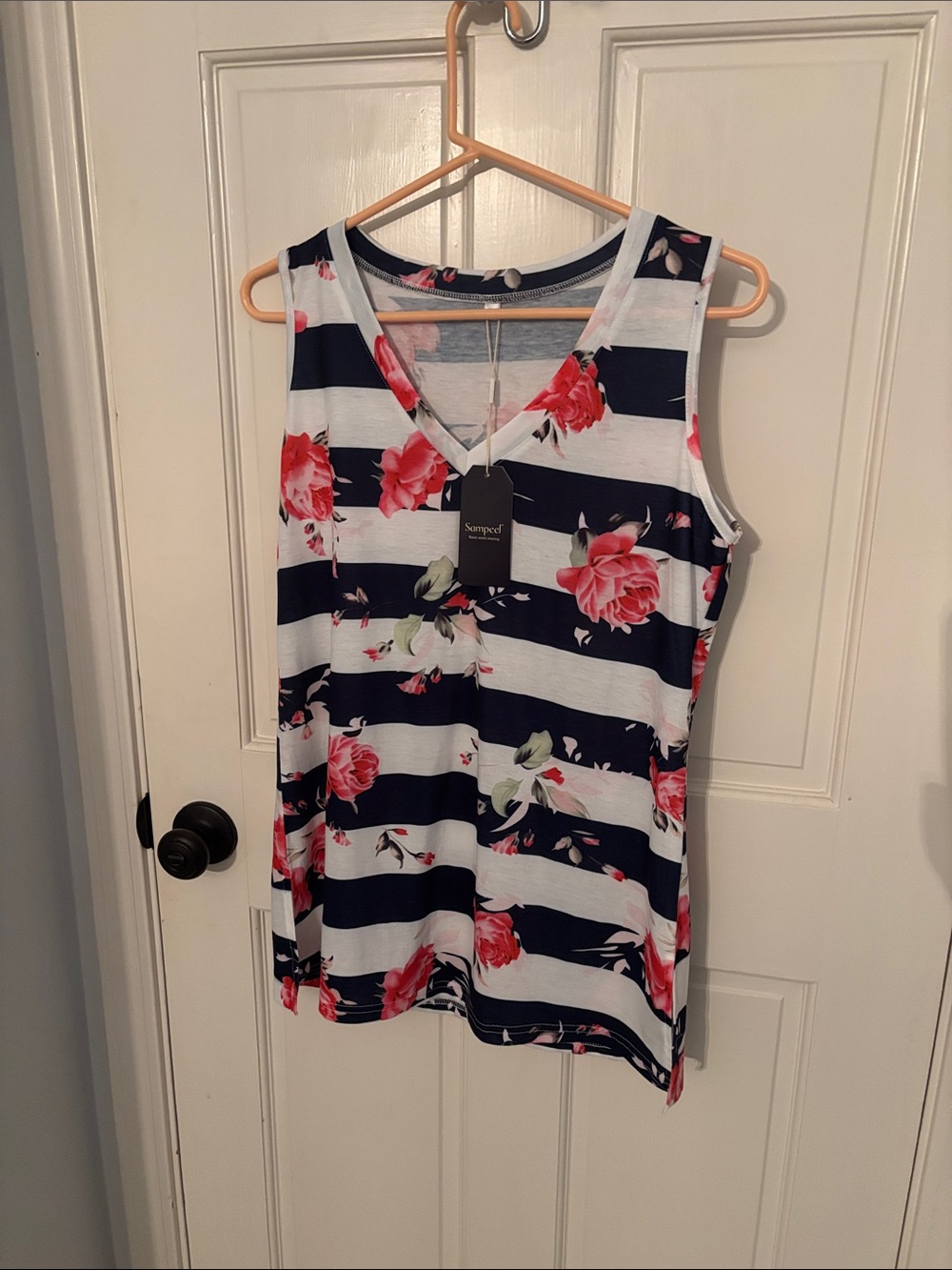 NWT Sleeveless Navy & White Striped Floral V-Neck Tank Top